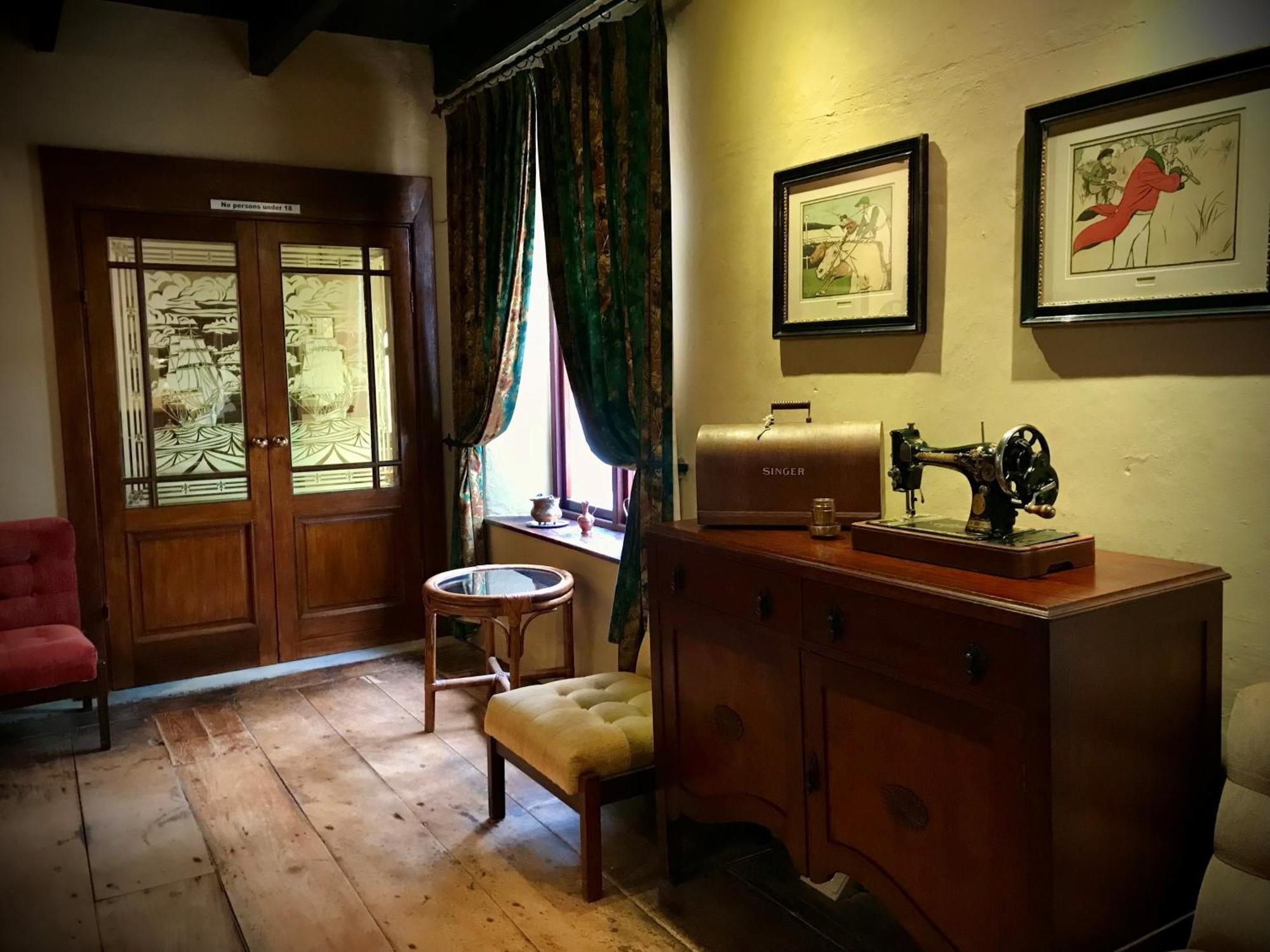 Eight Bells Mountain Inn Ruiterbos Екстериор снимка